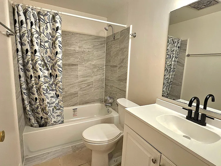21398 Baldwin Ln — Photo 15