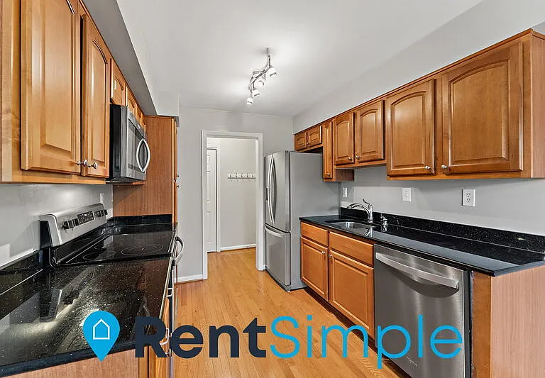 3334 Spring Ln #B40 — Photo 15