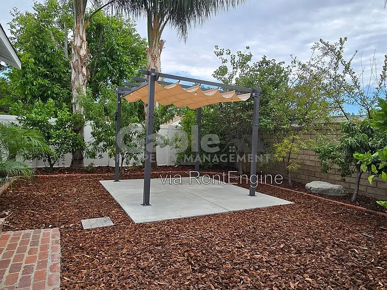 24943 1/2 Chestnut St — Photo 26