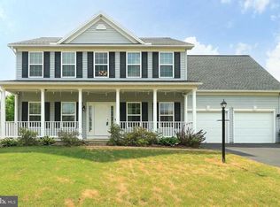 1884 Autumnwood Dr, State College, PA 16801