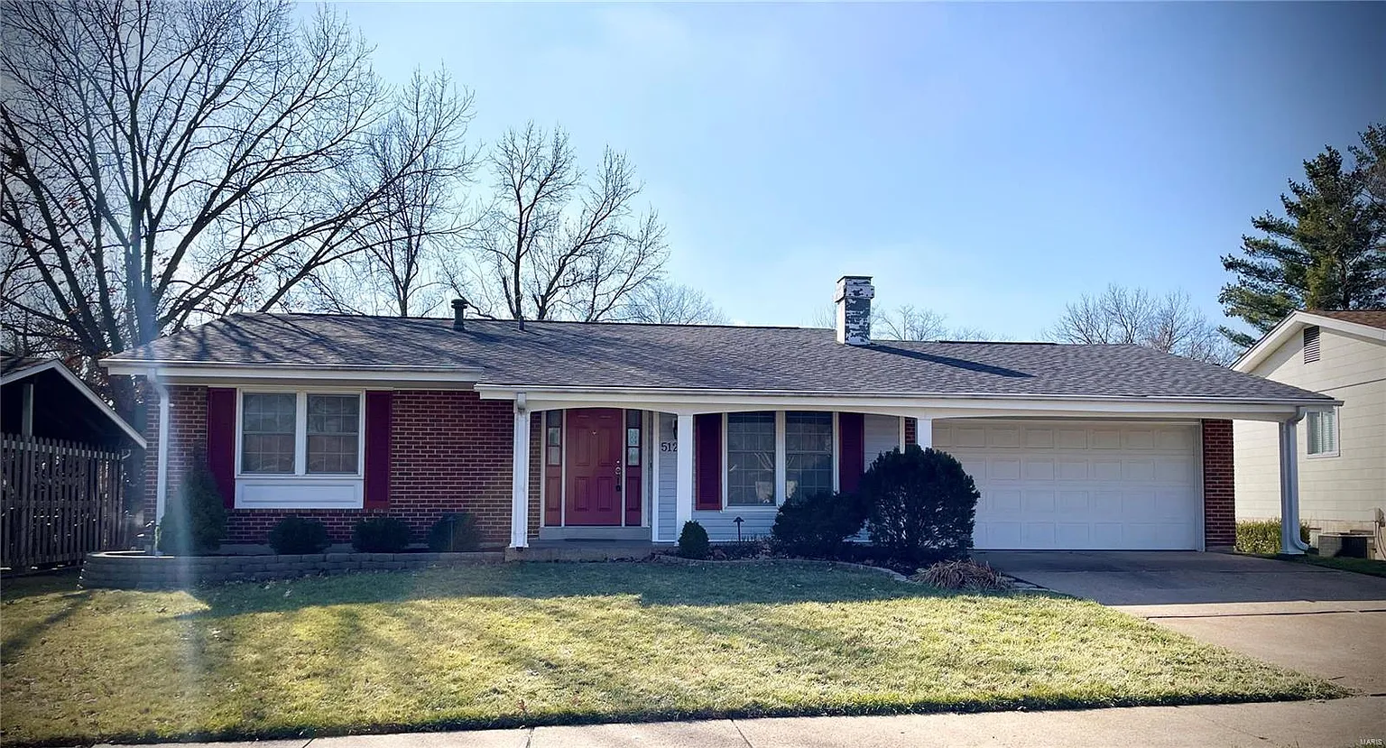 512 Blazedwood Dr photo 1