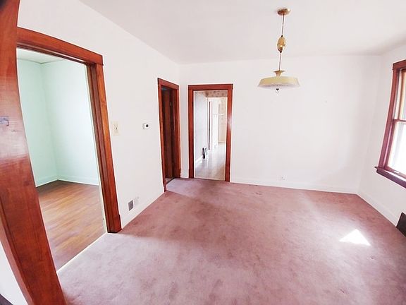 5th image of 4545 N Melvina Ave