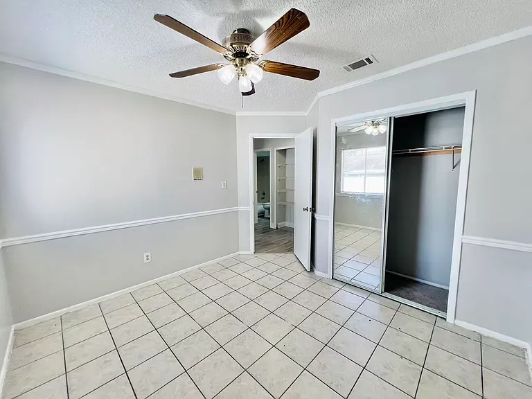 152 Summerset Dr — Photo 14