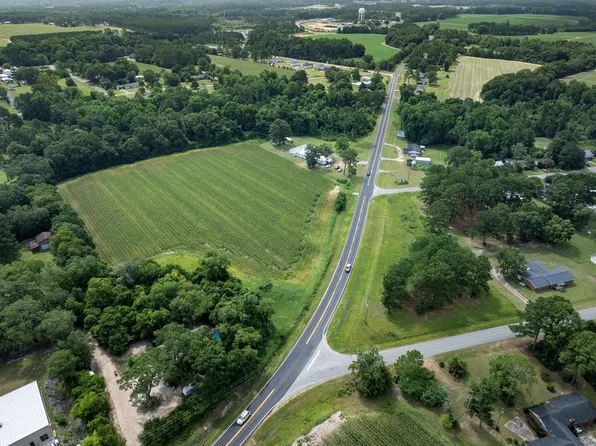 122 Massey Airport Rd, Sylvester, GA 31791