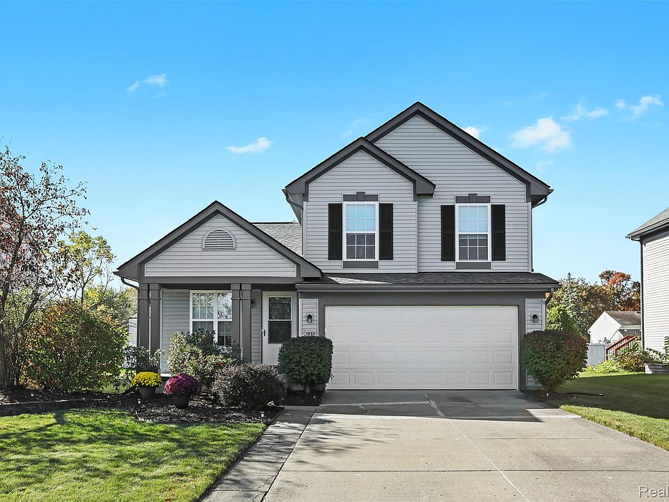 1st image of 1833 Savannah Ln