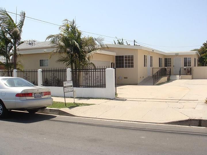 Back unit is for rent