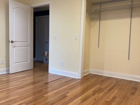 1800 Eastwood Rd APT 242