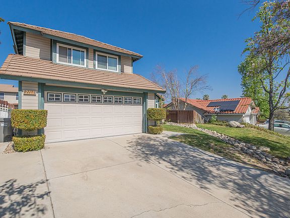 2nd image of 2168 Devonshire Dr
