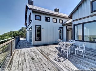 200 High Meadow Dr, Spring Branch, TX 78070