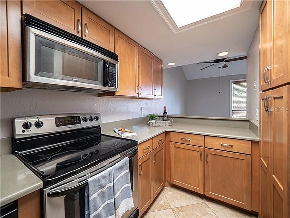4th image of 608 Montego Bay Ct #608