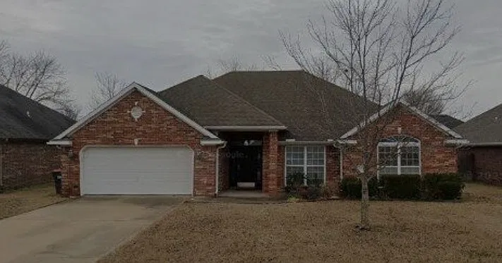 3418 Haywood Cv