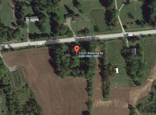 12211 Butternut Rd, Newbury, OH 44065