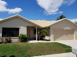 10111 SW 16th Ct, Davie, FL 33324
