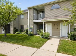 777 Clubhouse Dr #2, Ypsilanti, MI 48197