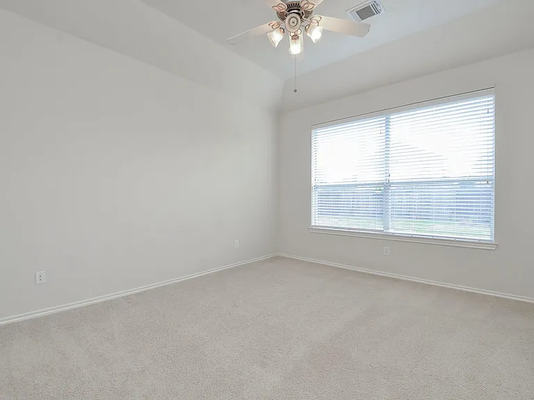 25811 Misty Mountain Ln — Photo 17