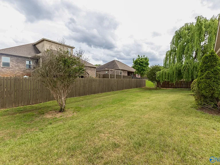 105 Blanca Dr — Photo 36