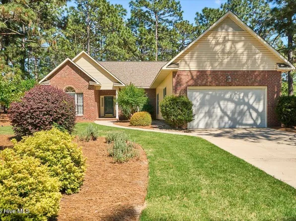 5 Oak Tree Lane, Pinehurst, NC 28374