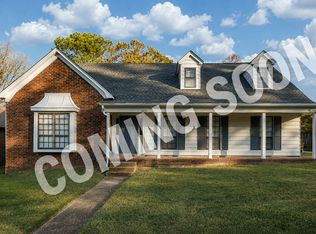 4972 Ridge Tree Dr, Memphis, TN 38128