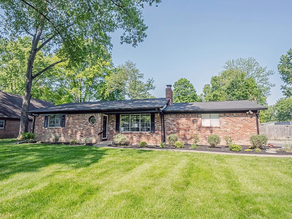 1st image of 9634 Maple Dr