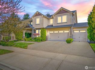 4030 Amelia Ct NE, Lacey, WA 98516