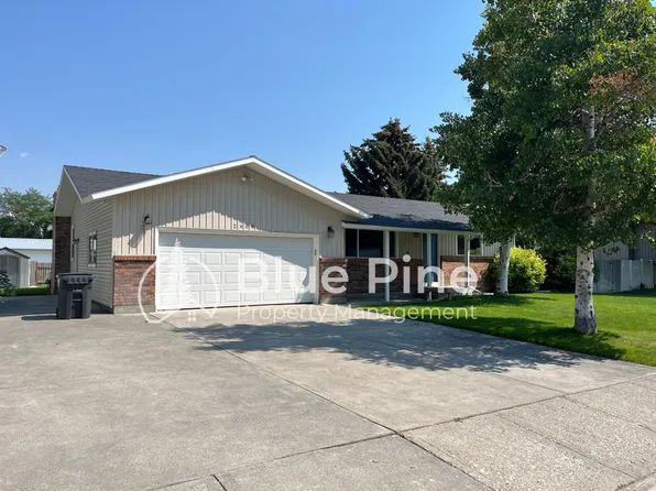2409 Briarcliff Ave, Idaho Falls, ID 83404
