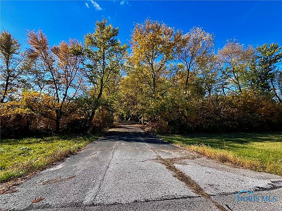 2nd image of 1220 S State Route 53