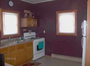 307 State St, Hartwick, IA 52232