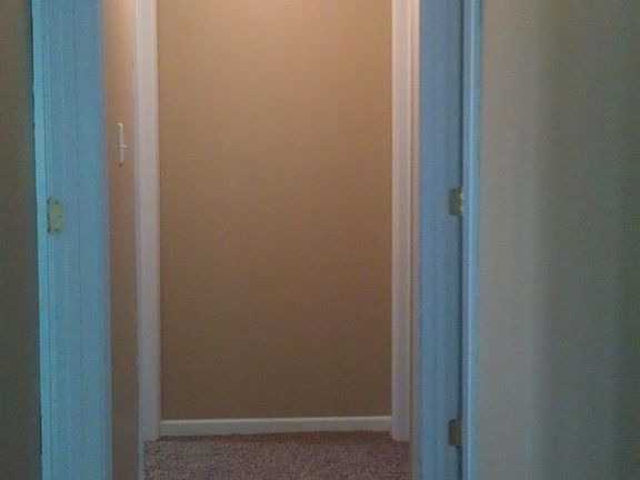 5th image of 2609 Knollwood Dr