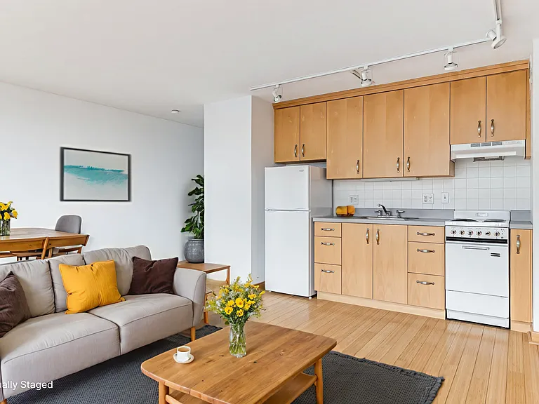 3100 N Lake Shore Dr #1906 — Photo 5