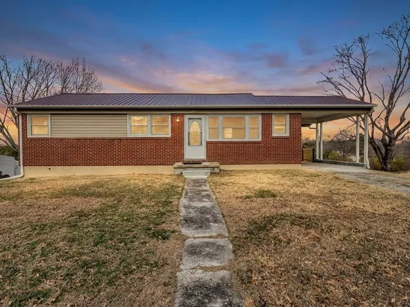 744 Mount View Dr, Danville, VA 24541