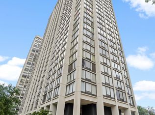 5445 N Sheridan Rd APT 804, Chicago, IL 60640