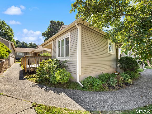 2nd image of 342 Songbird Lane #342