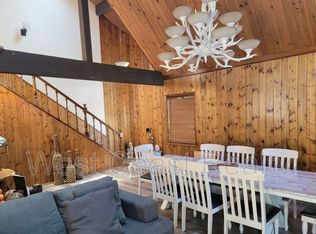 809 Dom Way, Lake Arrowhead, CA 92352