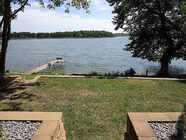 2nd image of 29690 Gilchrist Rd