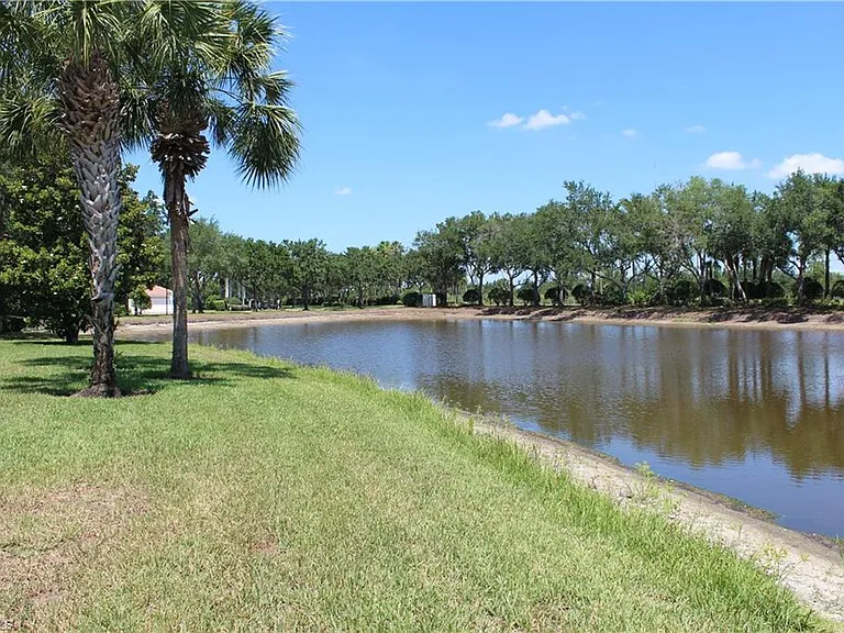 28025 Umiak Ct — Photo 31
