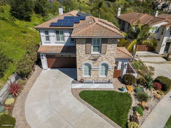 2434 Mica Rd, Carlsbad, CA 92009