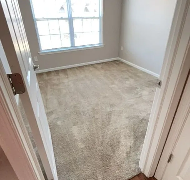 The Apartments At Weatherby — Photo 35