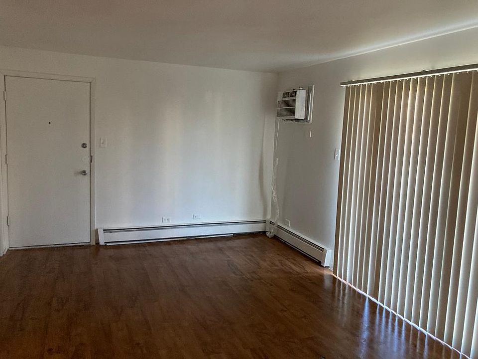 1st image of 402 Cornell Ave APT 1A