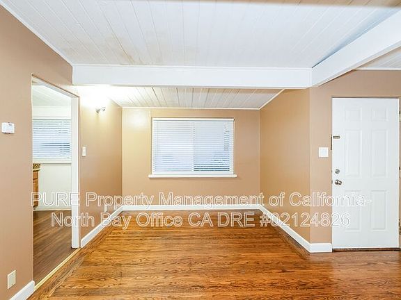 2nd image of 162 Brush Creek Rd