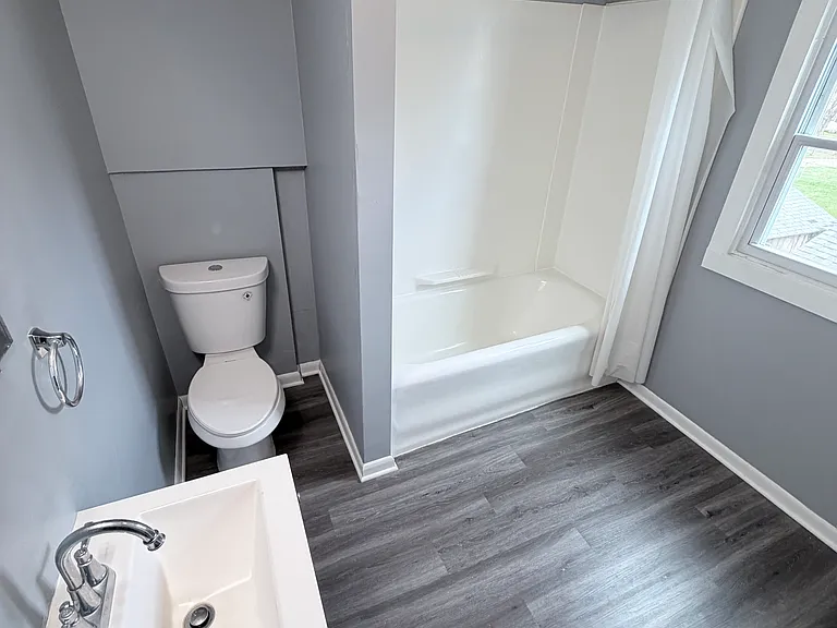 1245 Kansas Ave — Photo 6