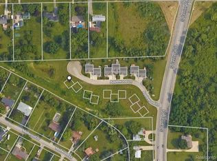 Applewood Ln, Grand blanc, MI 48439