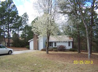 135 Firetree Ln, Seven Lakes North, NC 28376