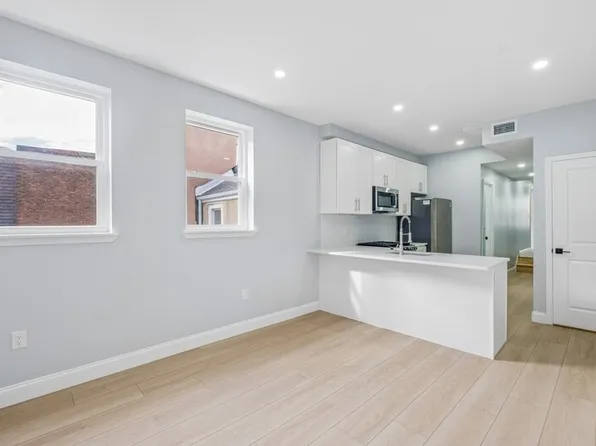 617 S 8th St, Philadelphia, PA