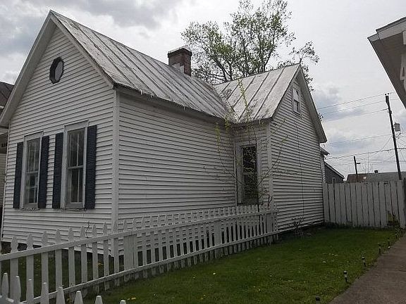 2nd image of 214 Scioto Ave