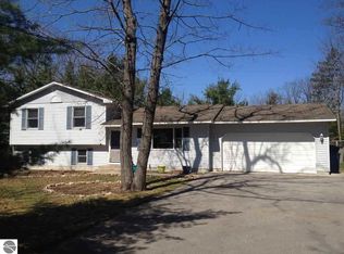5708 S Karlin Rd, Interlochen, MI 49643