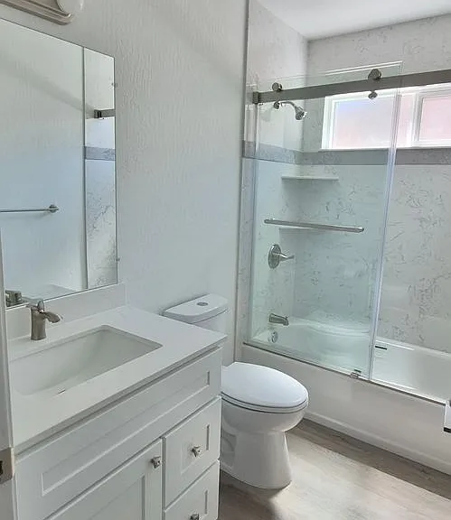 132 Hyannis Ct — Photo 6