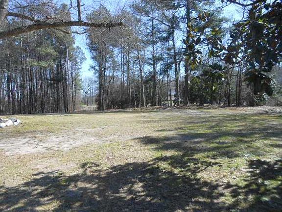 3rd image of 372 Old Whitmire Hwy