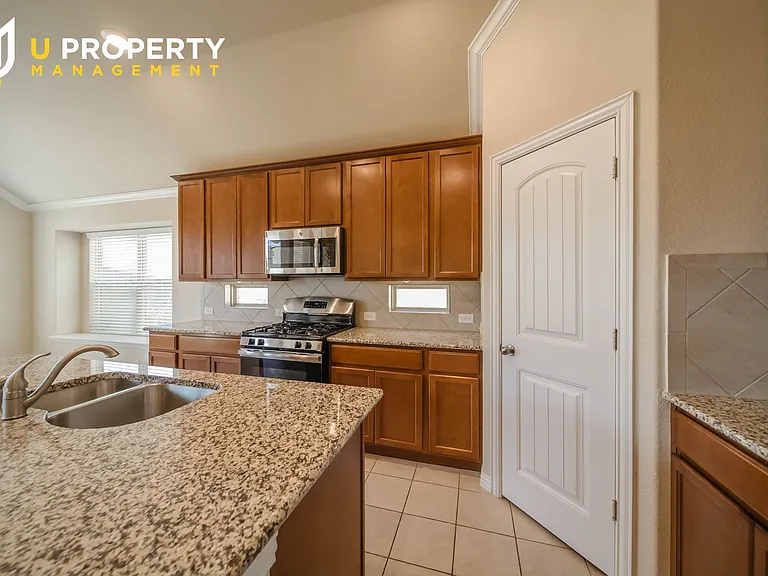 16704 Spence Park Ln — Photo 20