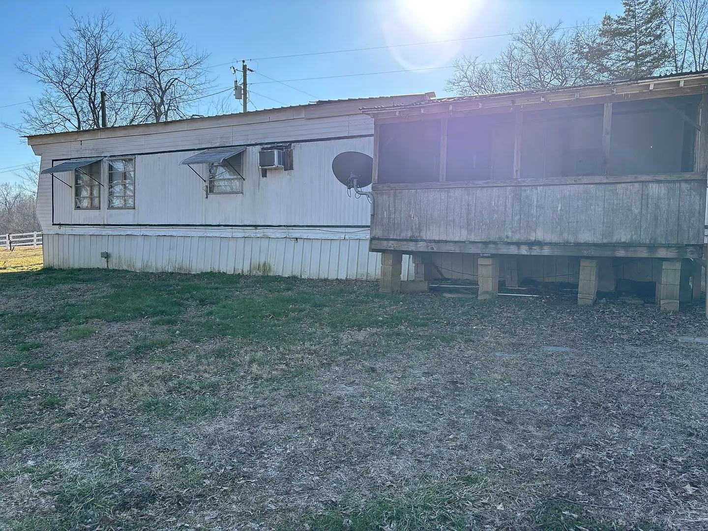 2 bedroom mobile home located in the rolling hills of Moore County. — Photo 2
