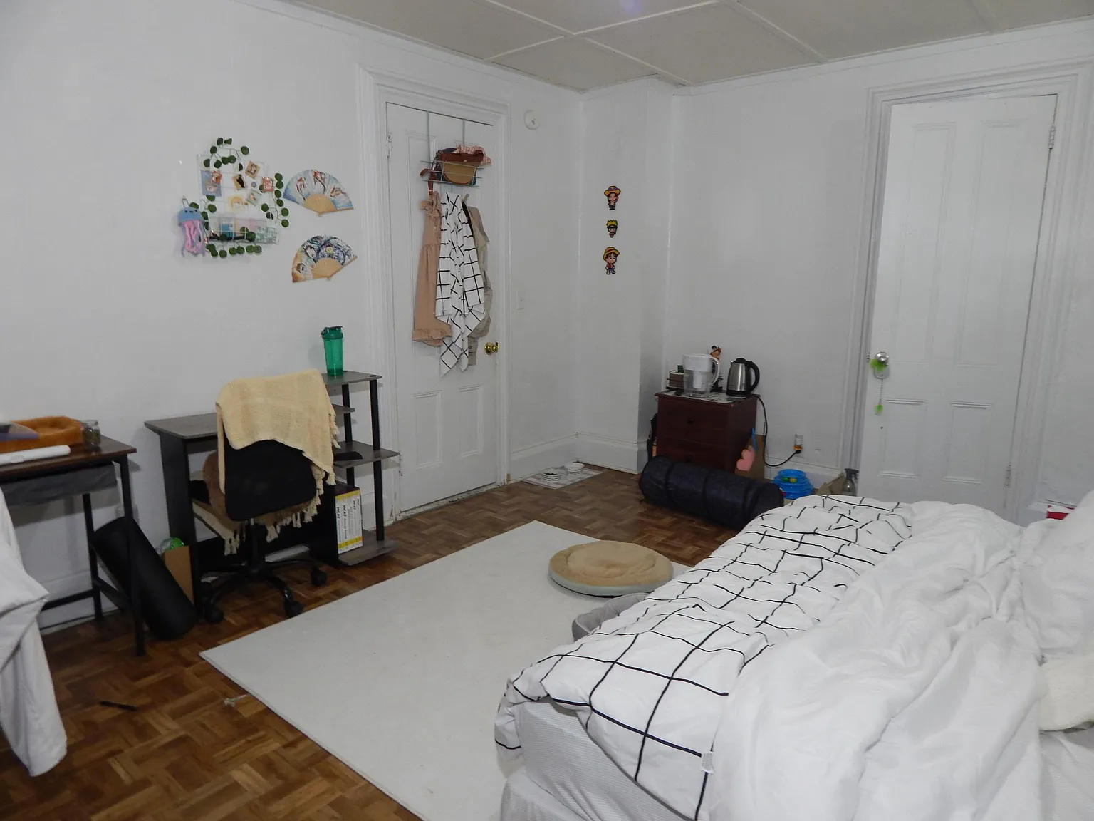6 bed, 1680 sqft, $3,450 — Photo 2